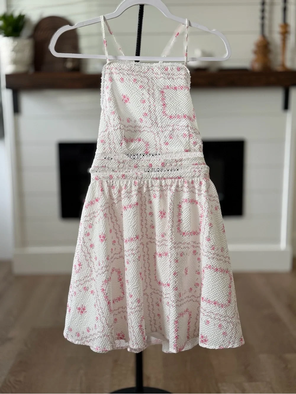 altar'd state pink and white dress Altar'd State | Adernlia Floral Maxi Dress | PINK-MULTI | Material: Self 100% Polyester. Lining 100% Polyester